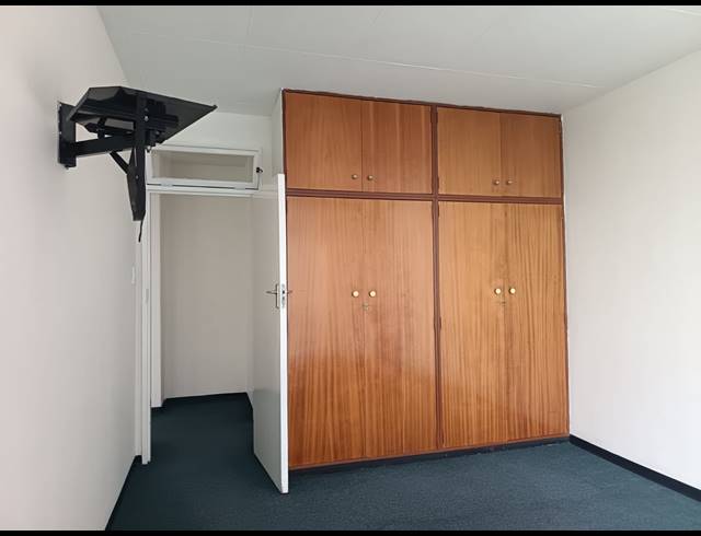 1 BEDROOM FLAT FOR SALE IN ARCON PARK